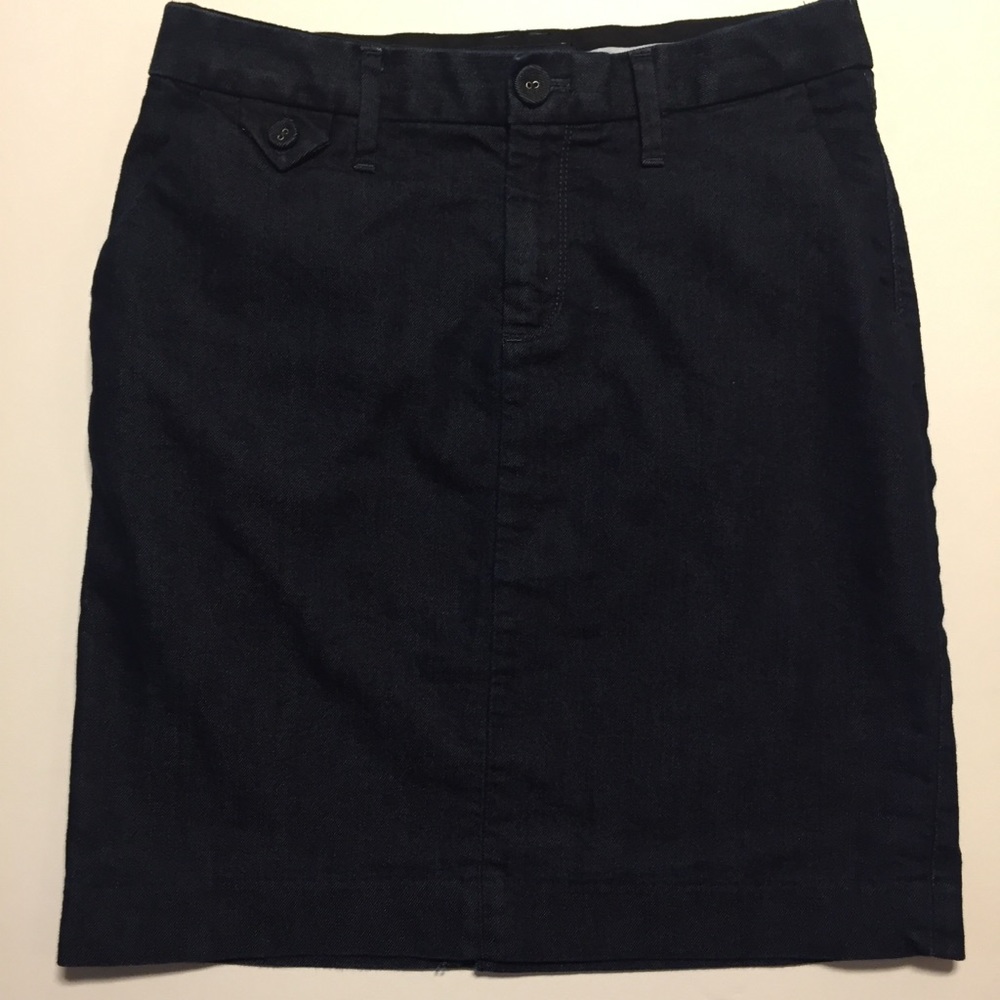 Banana Republic Women’s Denim Skirt